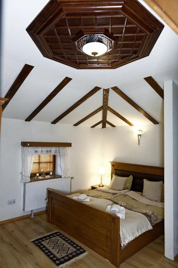 The House Of The Miyaks Hotel Rostusa Kültér fotó