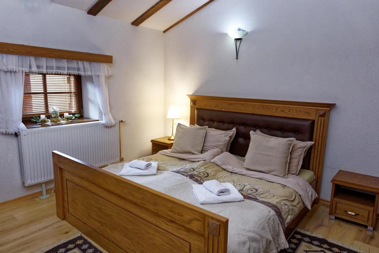 The House Of The Miyaks Hotel Rostusa Kültér fotó