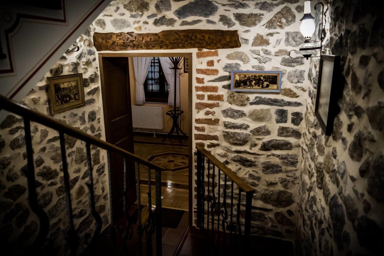 The House Of The Miyaks Hotel Rostusa Kültér fotó